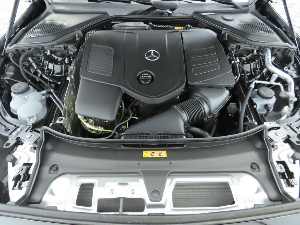 Thumbnail: 2025 Mercedes-Benz E-Class - 30