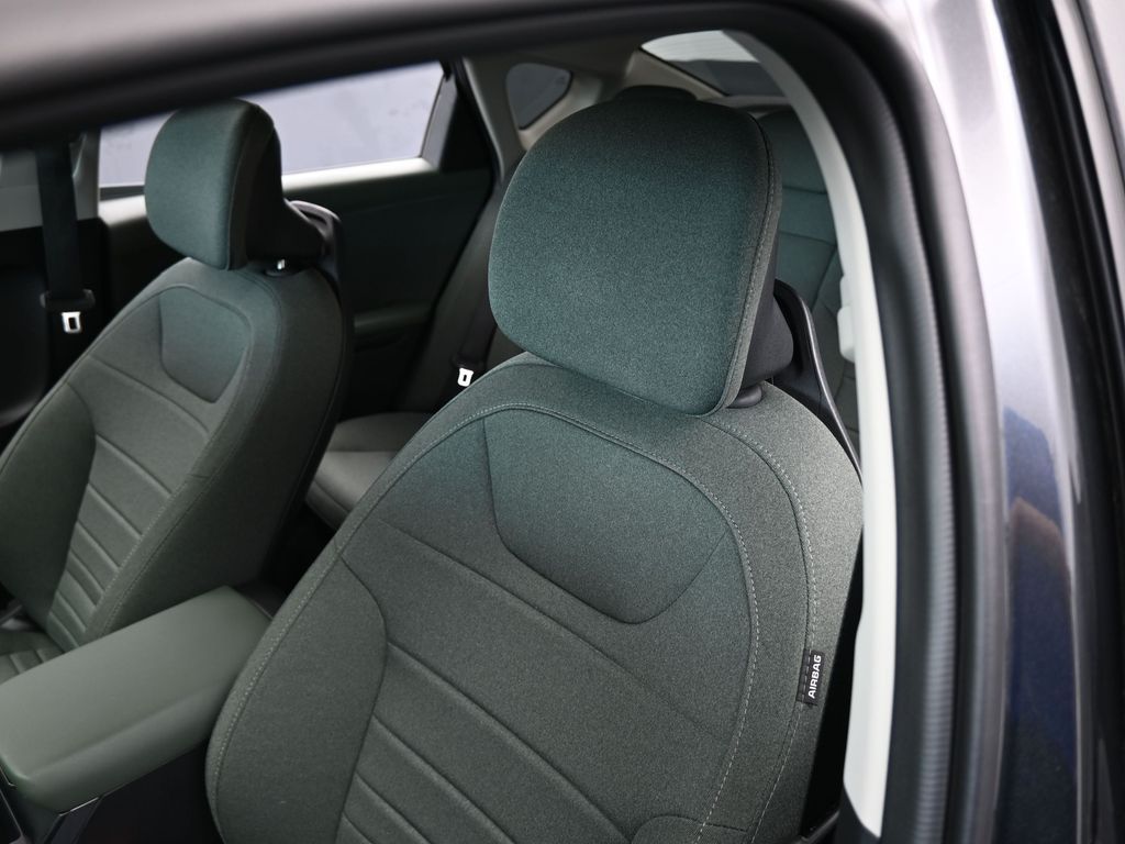 Used 2025 Interstellar Gray Kia EX image 16