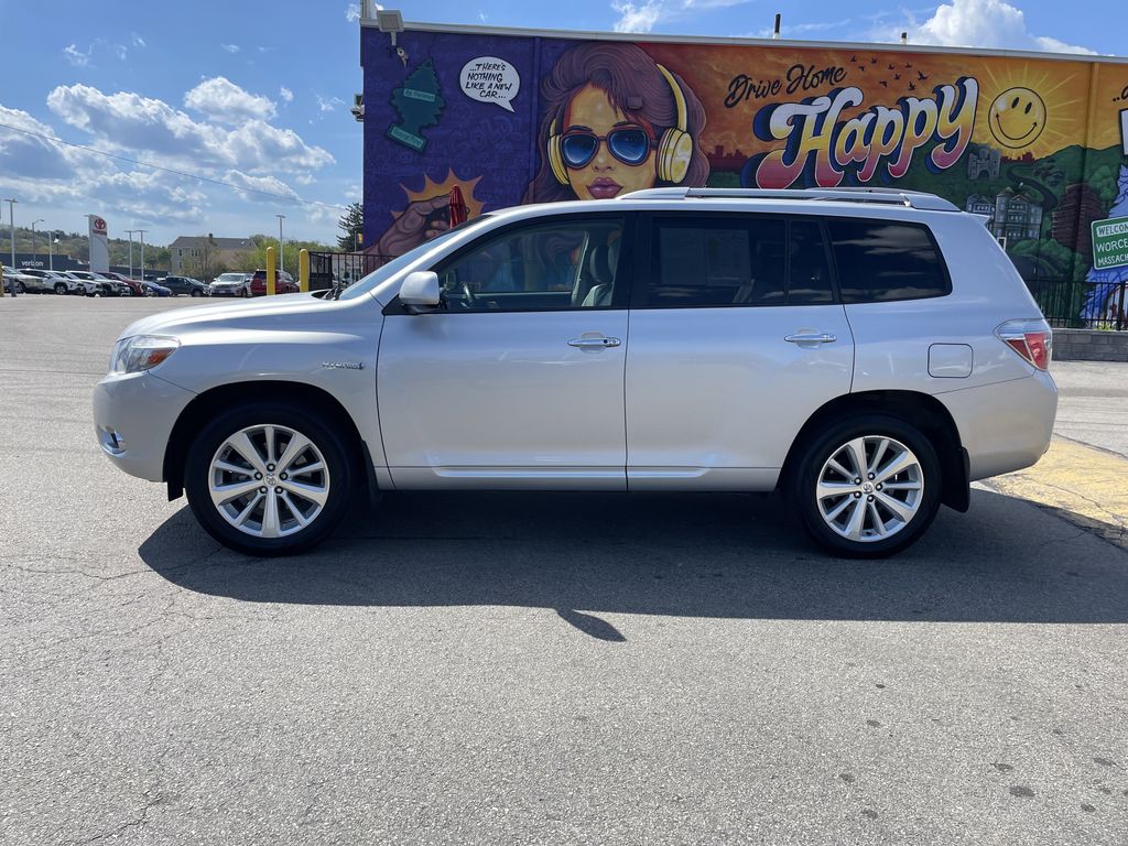Used 2010 Toyota Highlander Limited Hybrid with VIN JTEJW3EH4A2044572 for sale in Worcester, MA
