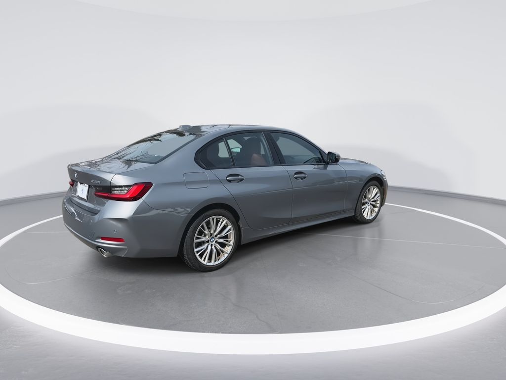 Thumbnail: 2023 BMW 3 Series - 8