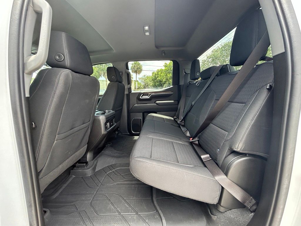 Certified Used 2022 White Chevrolet RST image 33