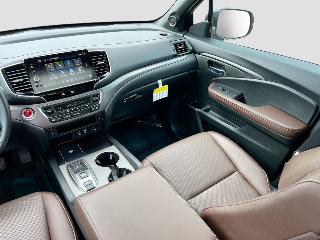 2024 Honda Ridgeline RTL Black at North Houston Mitsubishi