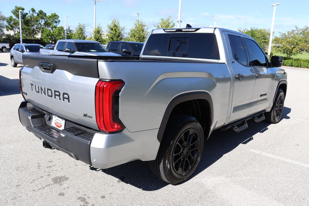 Thumbnail: 2022 Toyota Tundra - 8