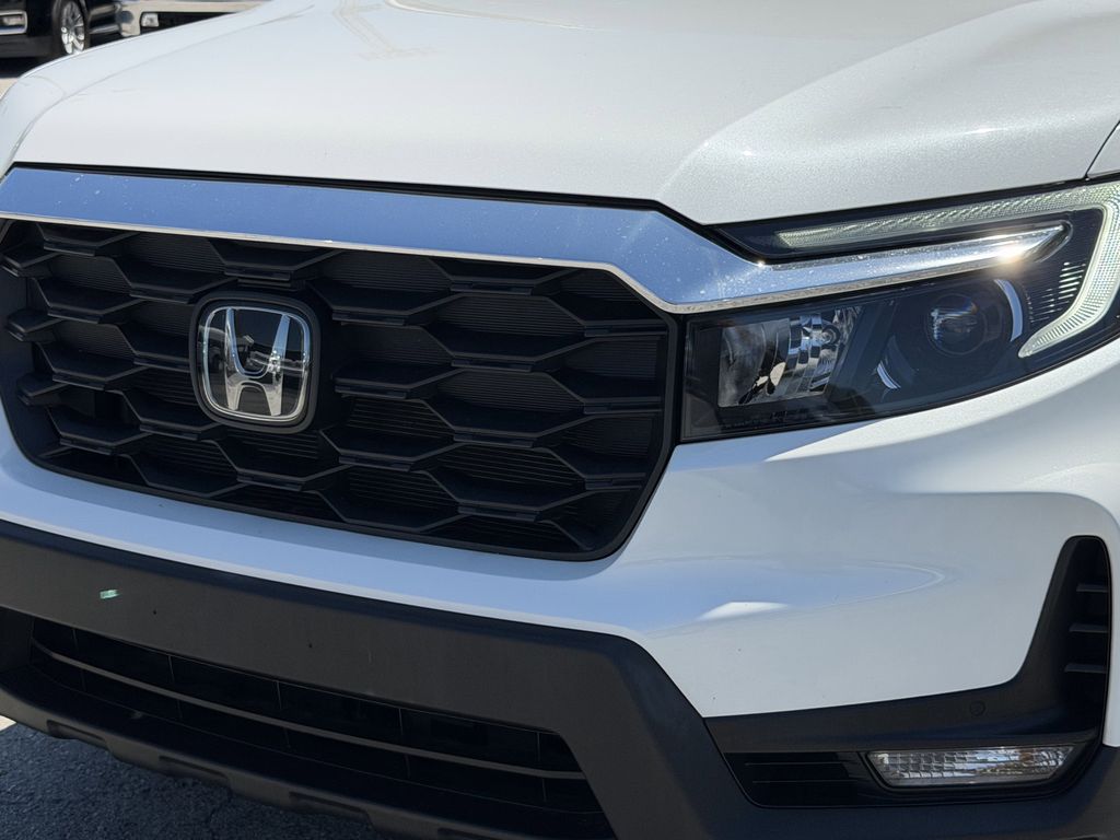 used 2023 Honda Passport car, priced at $31,193