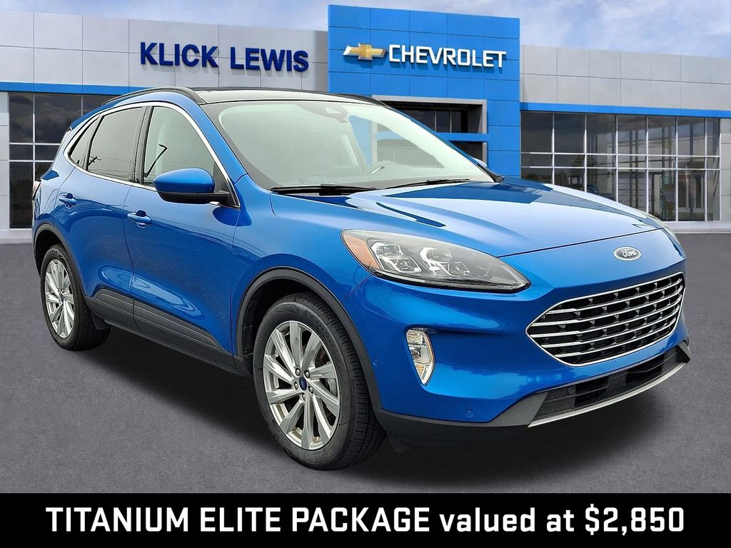  2021 Ford Escape Hybrid Titanium AWD   