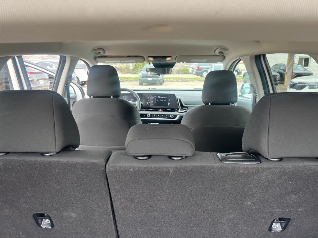 2023 Kia Sportage LX photo