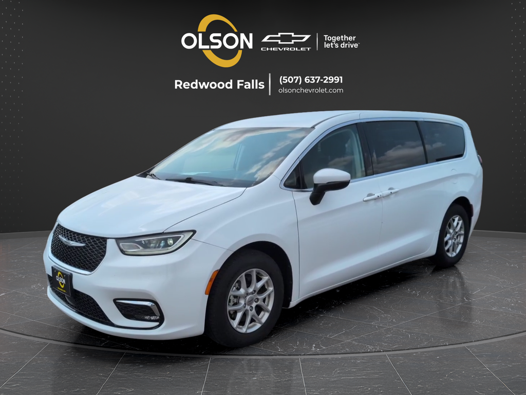 2023 Chrysler Pacifica Touring L FWD