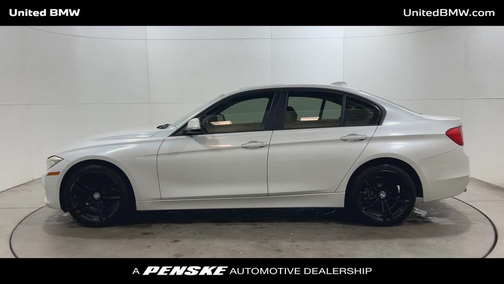 Thumbnail: 2015 BMW 3 Series - 5