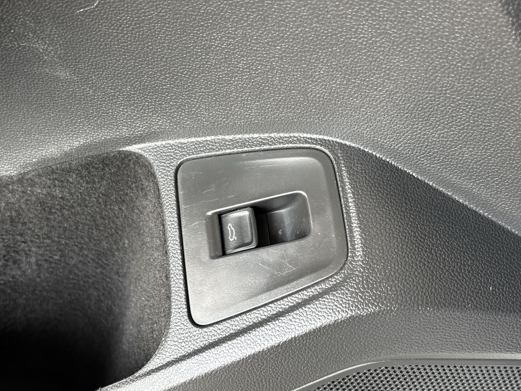 Used 2022 Volkswagen Tiguan SUV