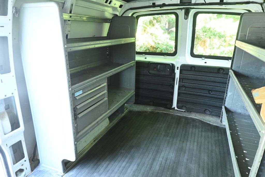 Thumbnail: 2016 Chevrolet Express - 12
