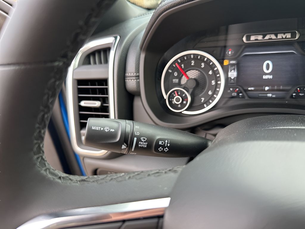 New 2026 Blue Ram Laramie image 32