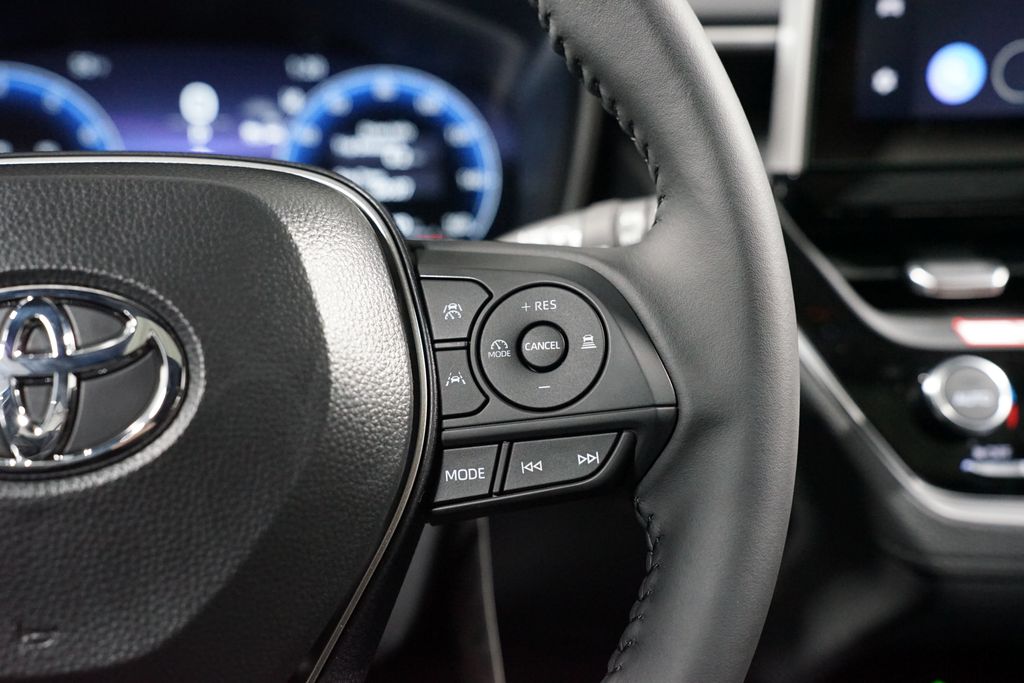 Thumbnail: 2026 Toyota Corolla Cross - 13