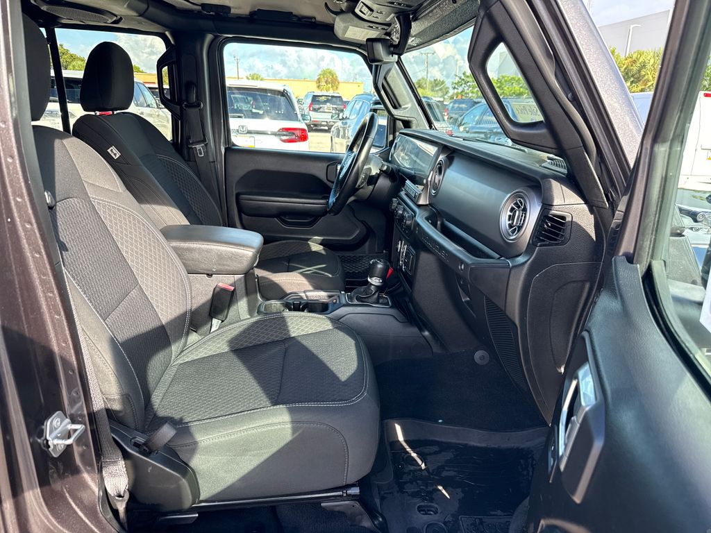Used 2021 Gray Jeep Unlimited Sport S image 21
