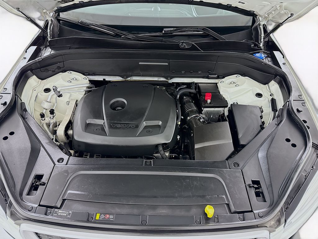 Thumbnail: 2019 Volvo XC90 - 29