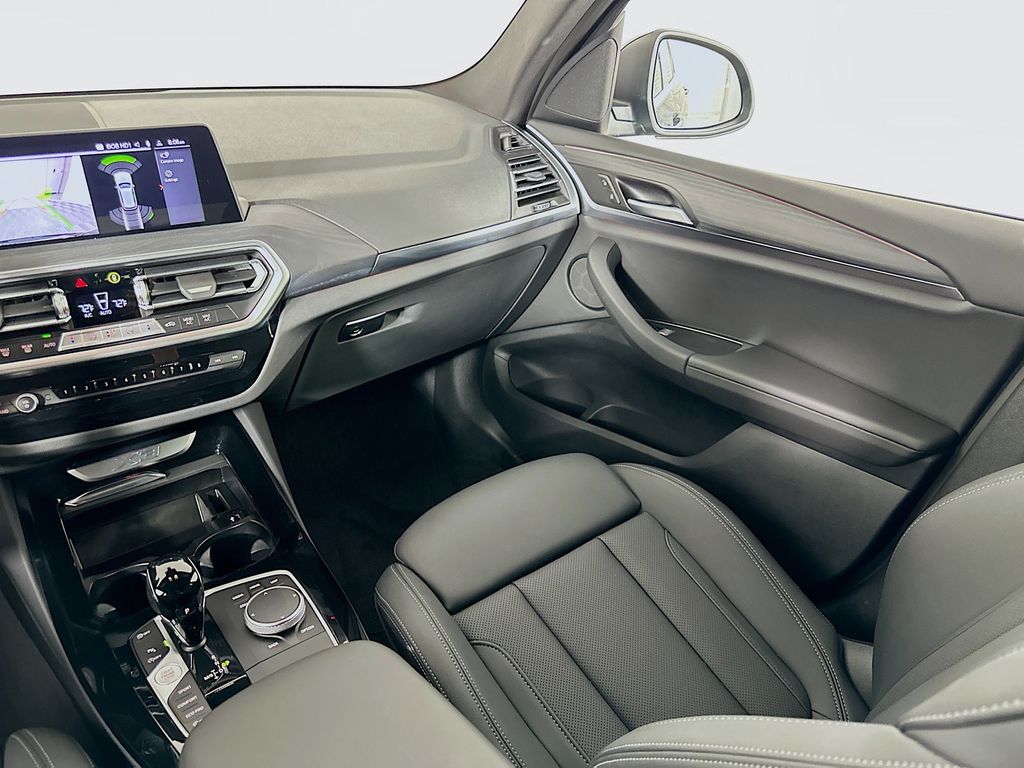 Thumbnail: 2024 BMW X3 - 23