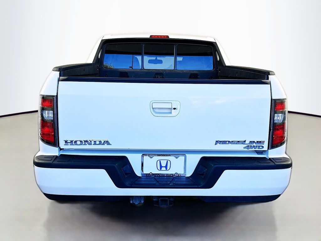 Thumbnail: 2013 Honda Ridgeline - 4
