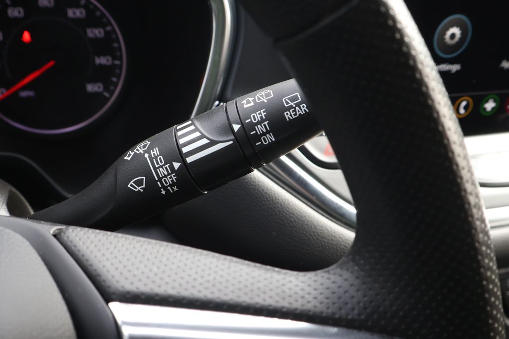 Thumbnail: 2023 Chevrolet Blazer - 23