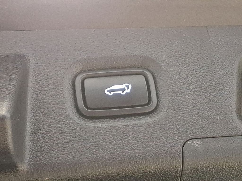 Thumbnail: 2023 Hyundai Santa Fe - 30