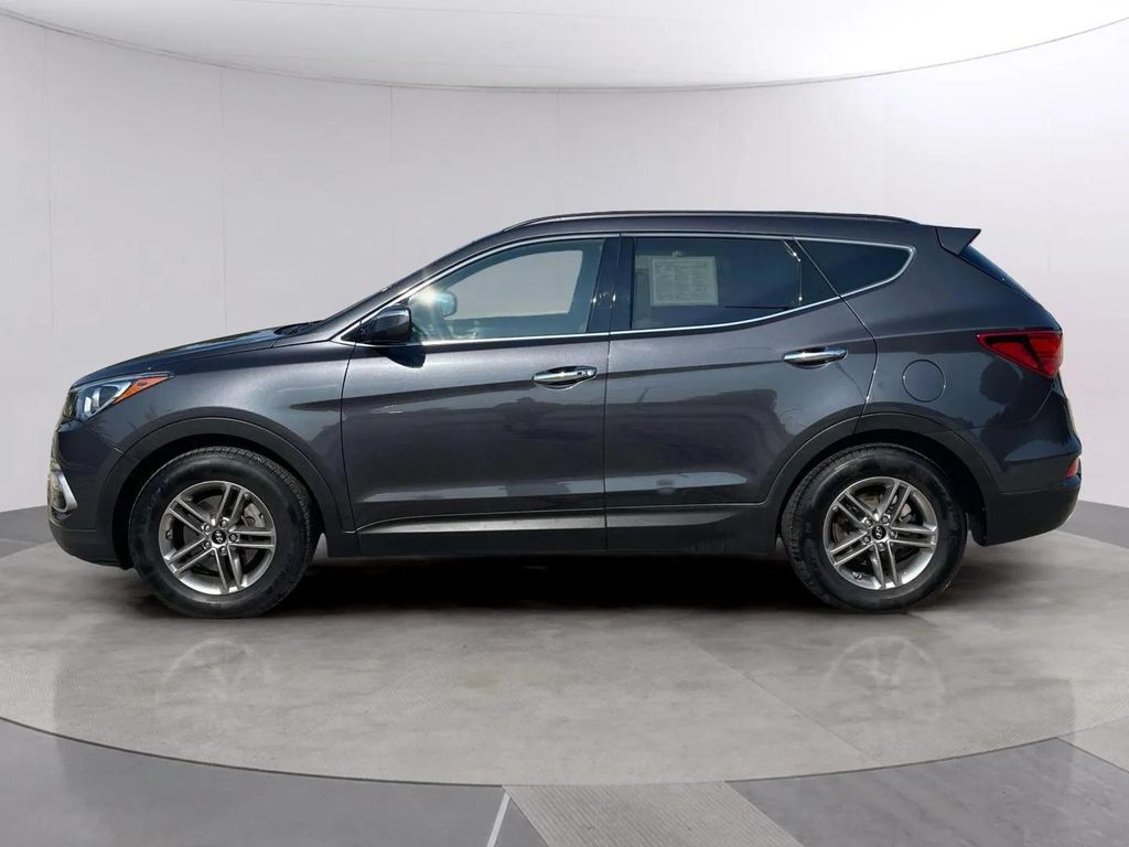 Used 2018 Platinum Graphite Hyundai 2.4 Base image 2