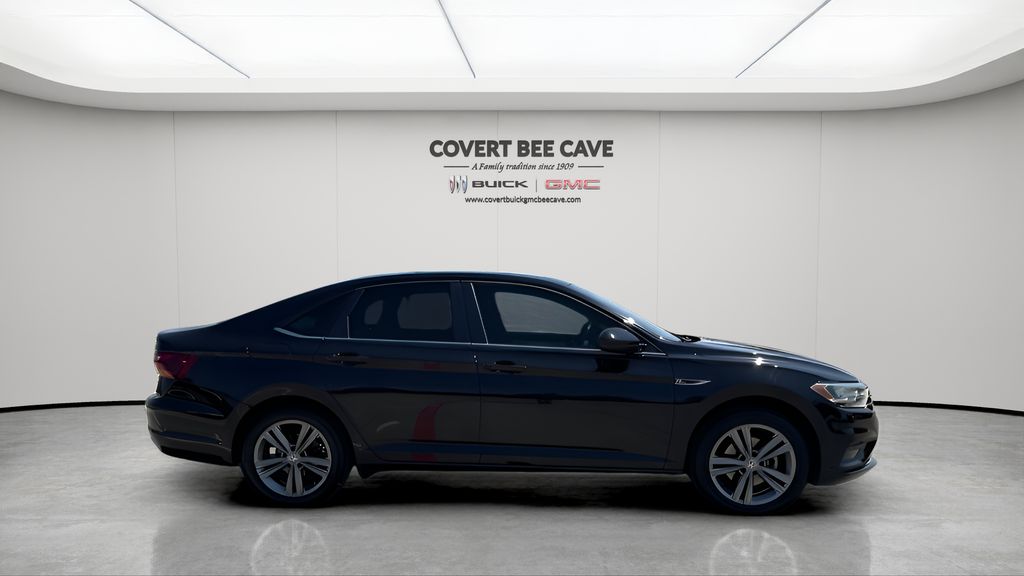 Used Car 2019 Volkswagen Jetta  R-line For Sale In Austin, Texas
