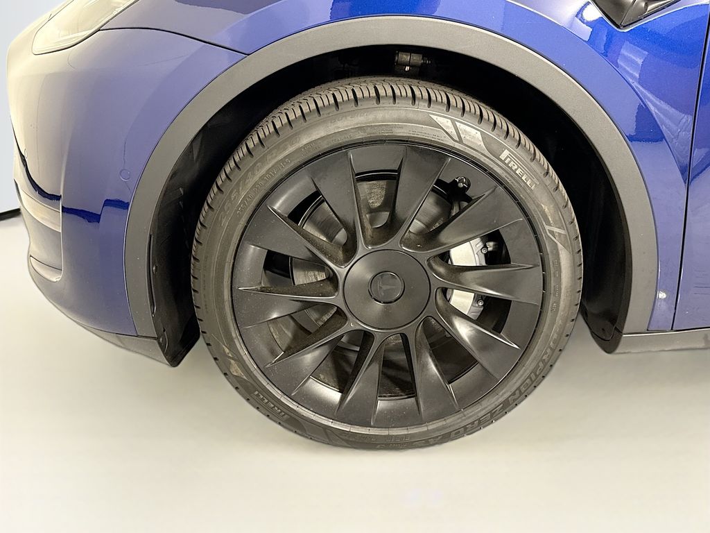 Thumbnail: 2022 Tesla Model Y - 31