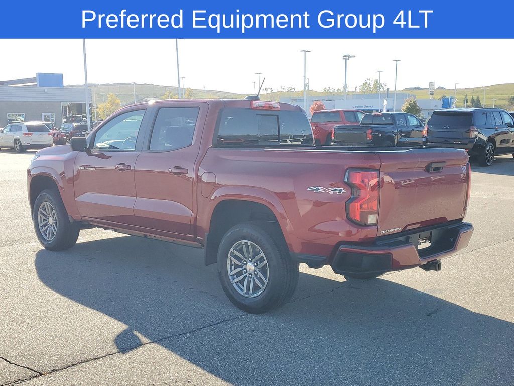 2024 Chevrolet Colorado LT 3