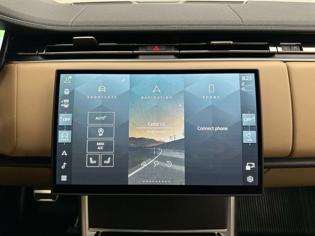 Thumbnail: 2026 Land Rover Range Rover - 21