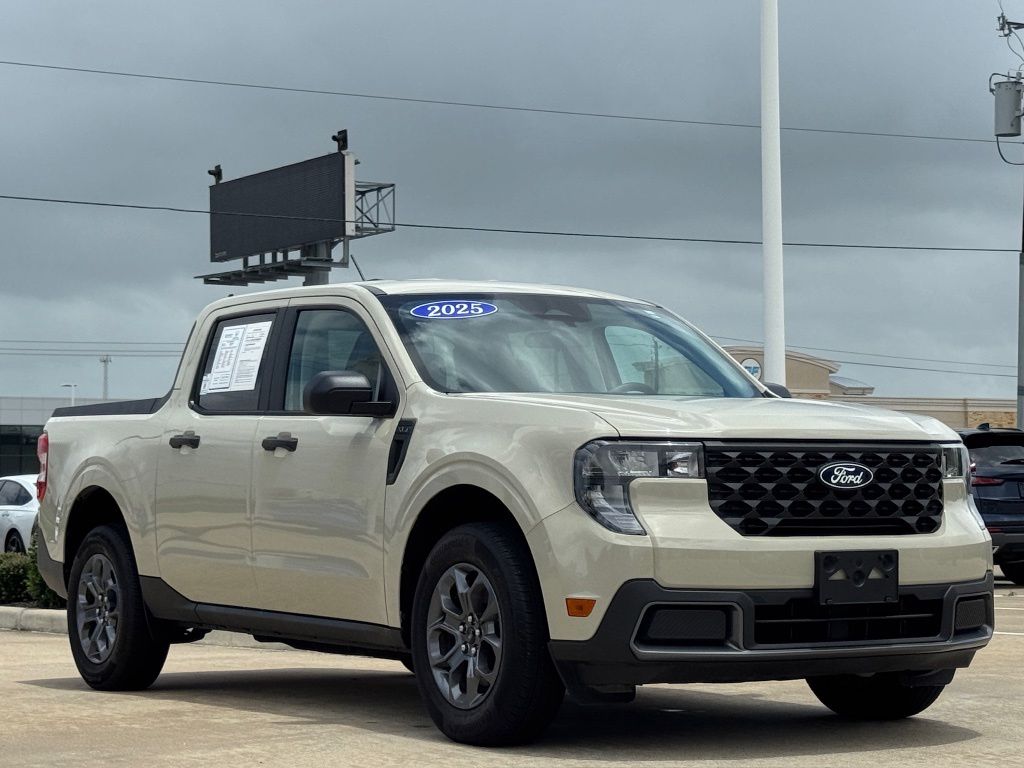 2025 Ford Maverick XLT - 9