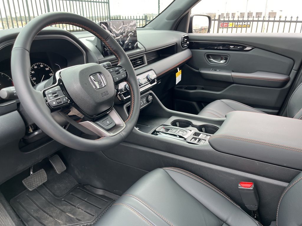 Thumbnail: 2025 Honda Pilot - 21