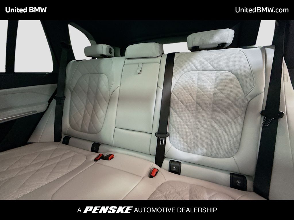 Thumbnail: 2026 BMW X5 - 13