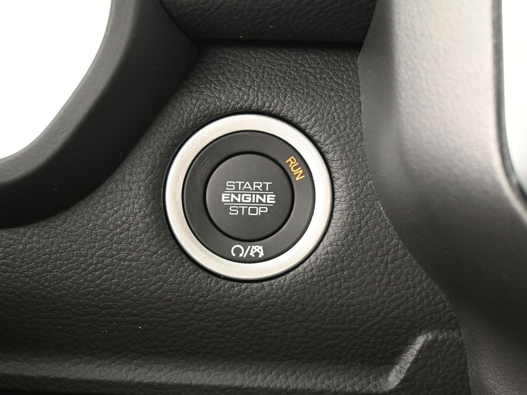 New 2026 Diamond Black Crystal Pearlcoat Ram Laramie image 28