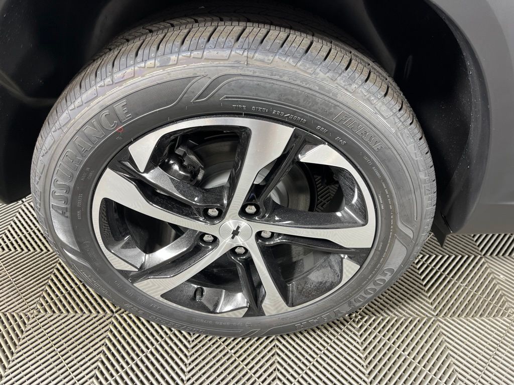 Thumbnail: 2026 Chevrolet Trax - 15