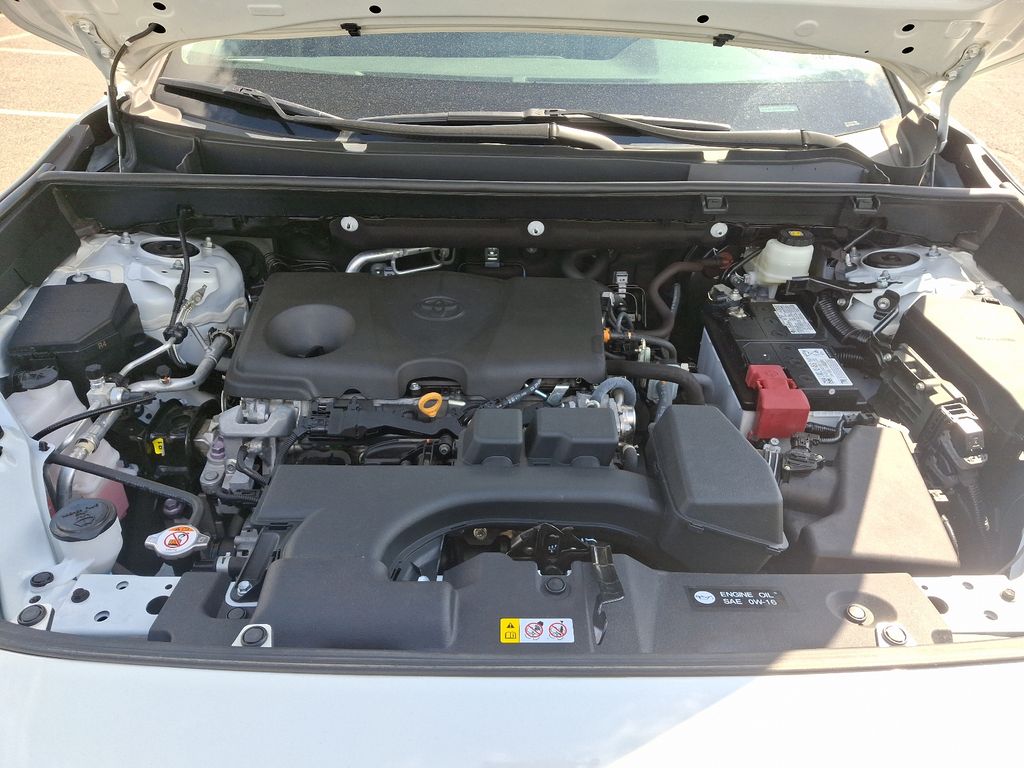 2022 Toyota RAV4 XLE Premium 29