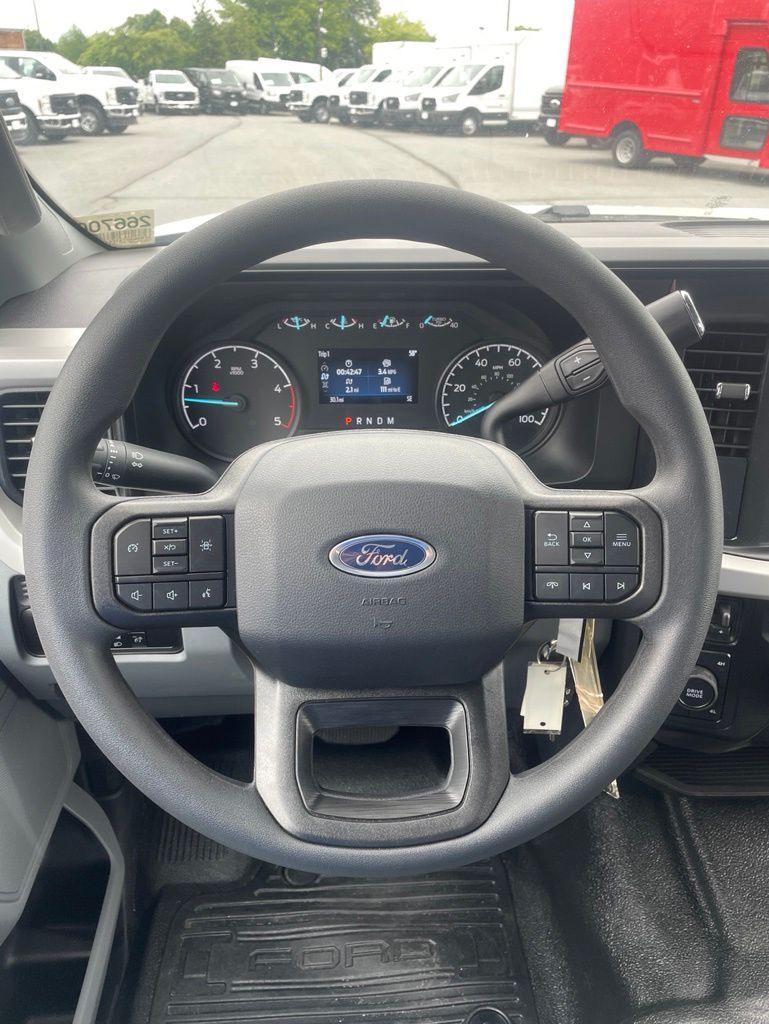 2026 Ford F-450 Chassis XL