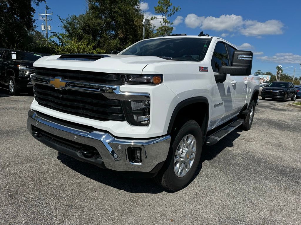 2025 Chevrolet Silverado 2500HD LT 4