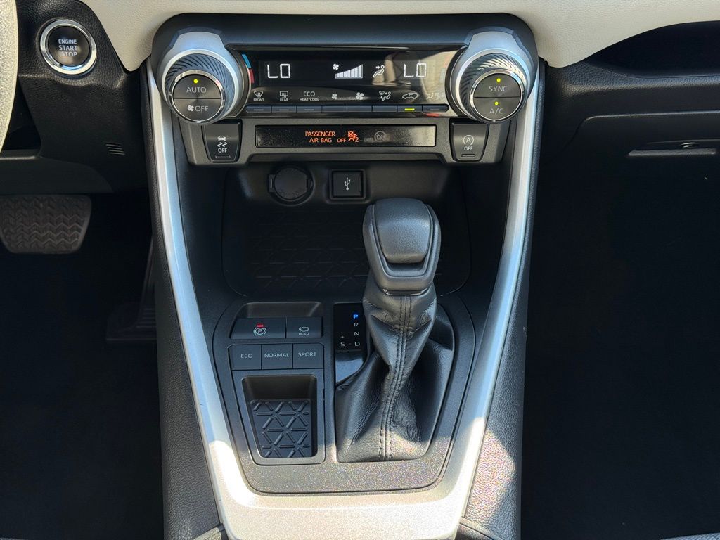 Used 2022 Toyota RAV4 SUV