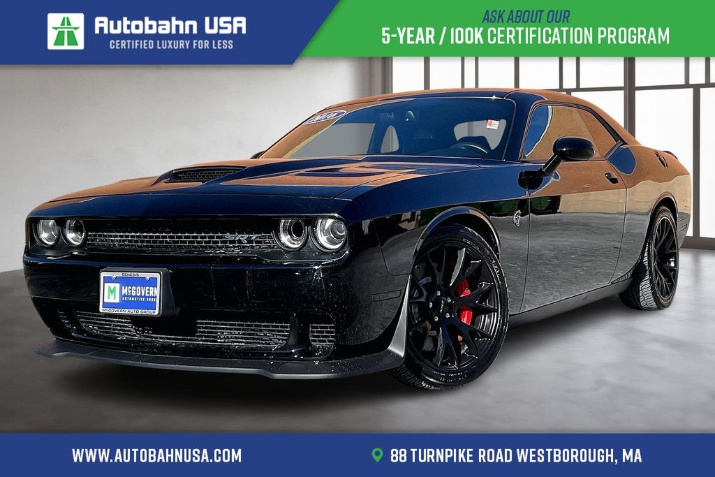 Dodge Challenger SRT Hellcat RWD