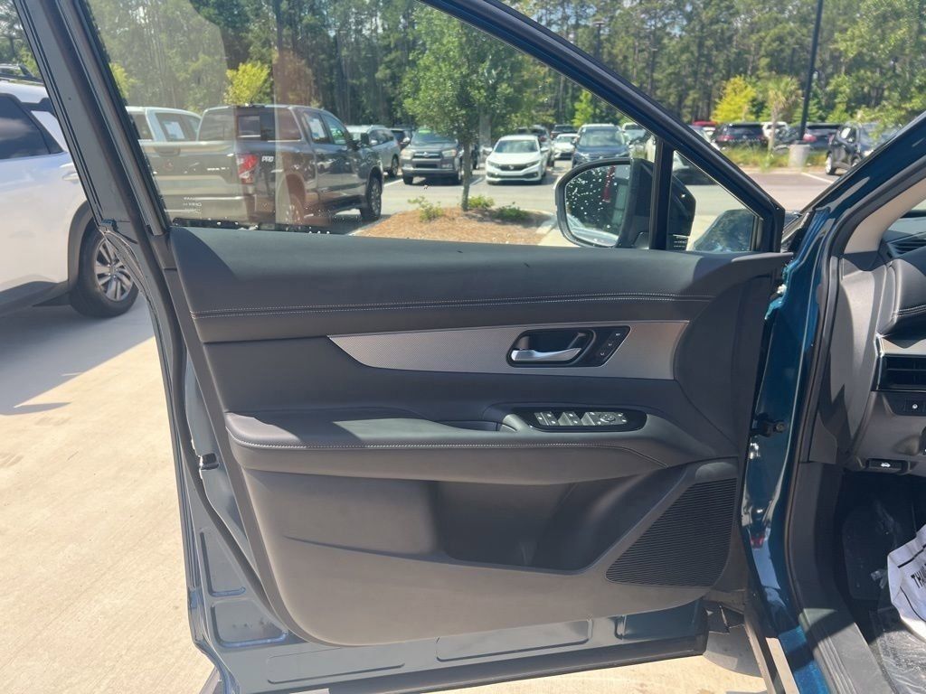2025 Aurora Blue Pearl Metallic/Super Black Nissan Murano SL AWD SUV
