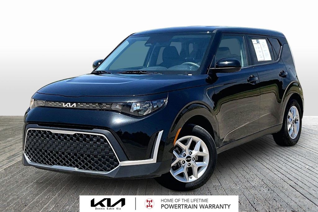 2024 Kia Soul LX
