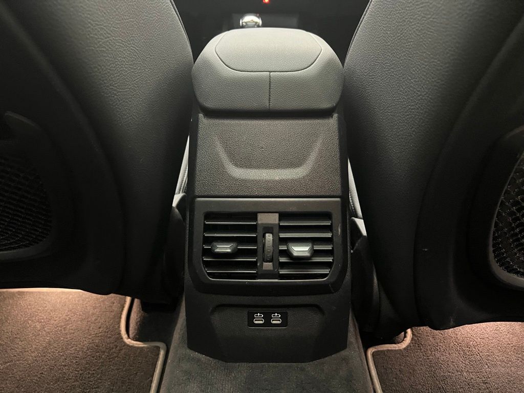 Thumbnail: 2021 BMW 2 Series - 9