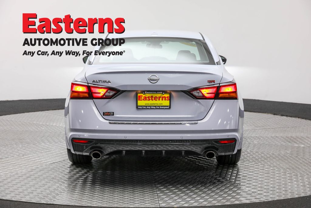 Used 2023 Gray Nissan 2.5 SR image 6