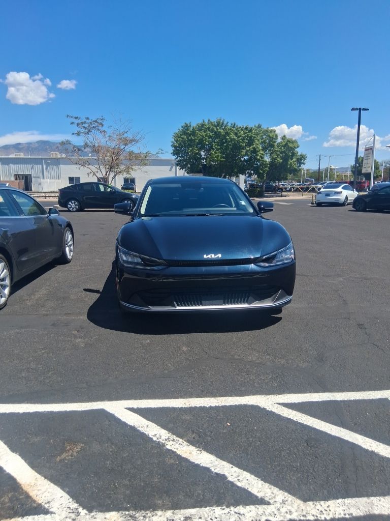 2024 Kia EV6 Light RWD