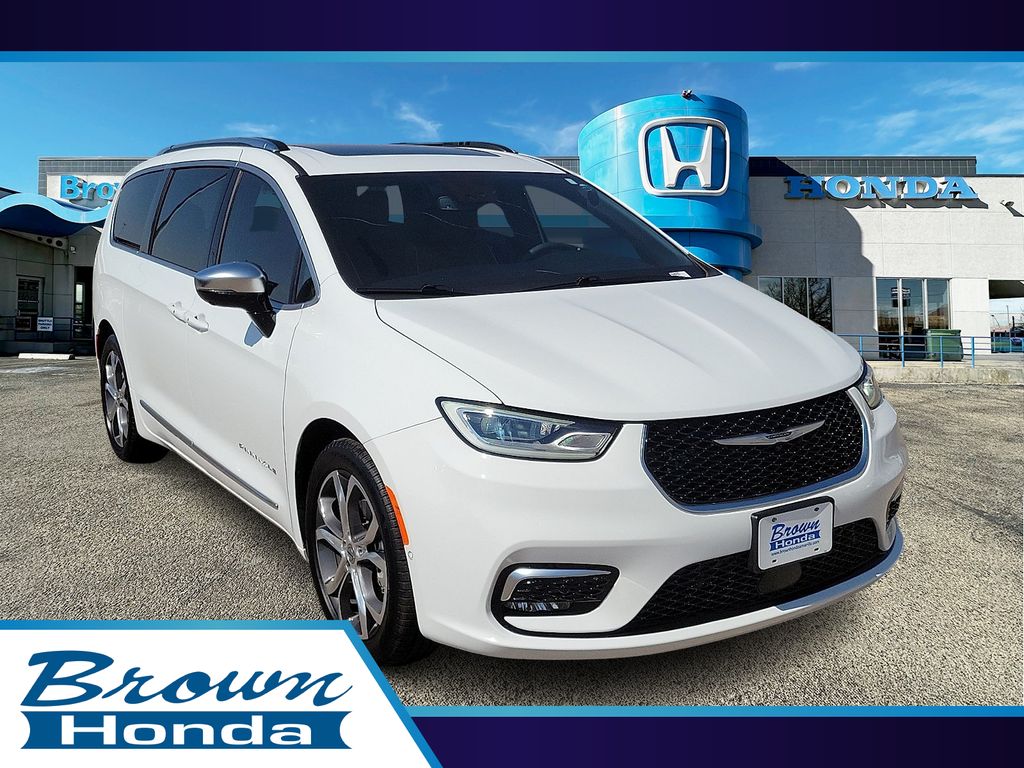 Bright White Clearcoat 2025 Chrysler Pacifica Minivan Front-Wheel Drive 9-Speed Automatic