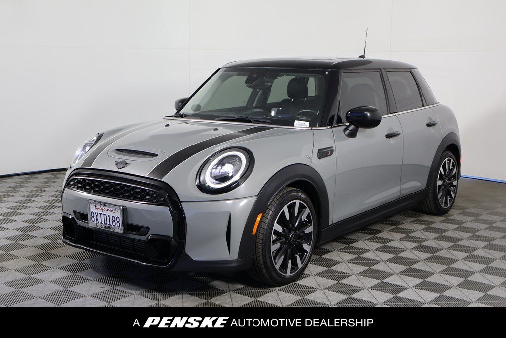 2022 MINI Cooper S -
                  Escondido, CA