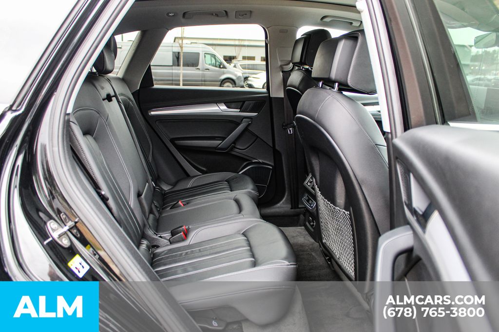 2022 Audi Q5 45 S line Prestige photo 16