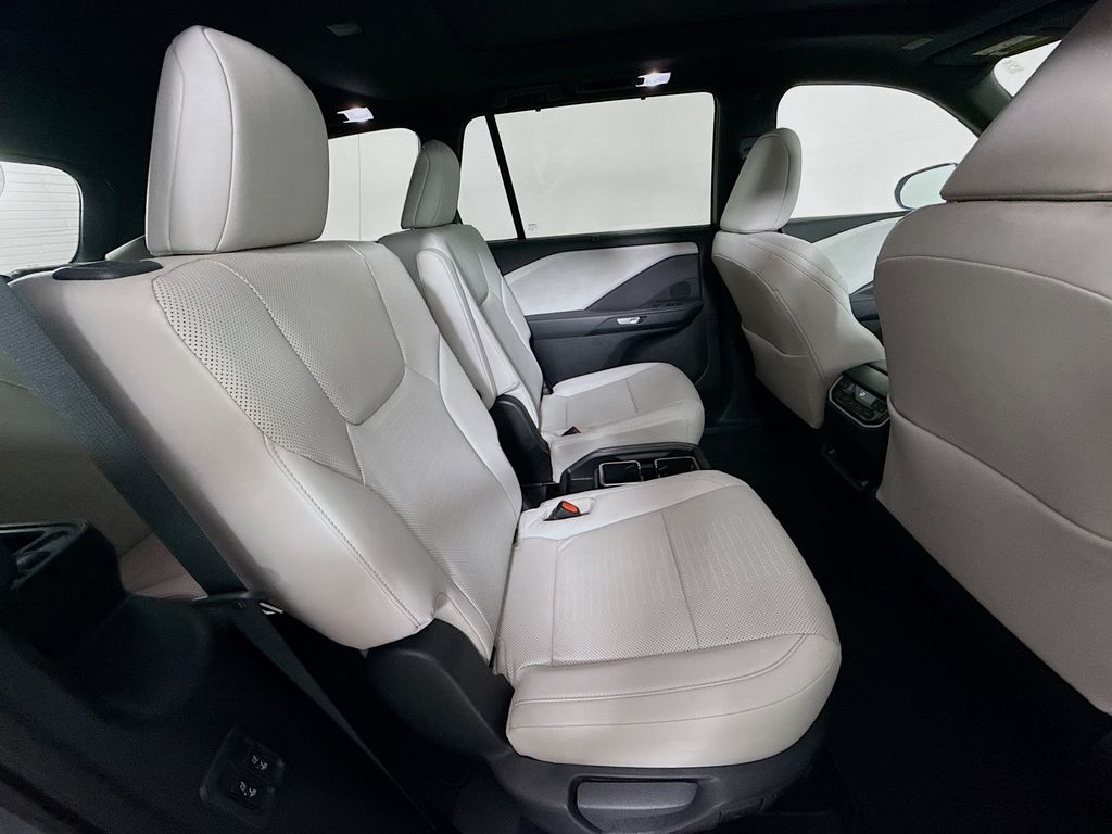 Thumbnail: 2025 Lexus TX - 28