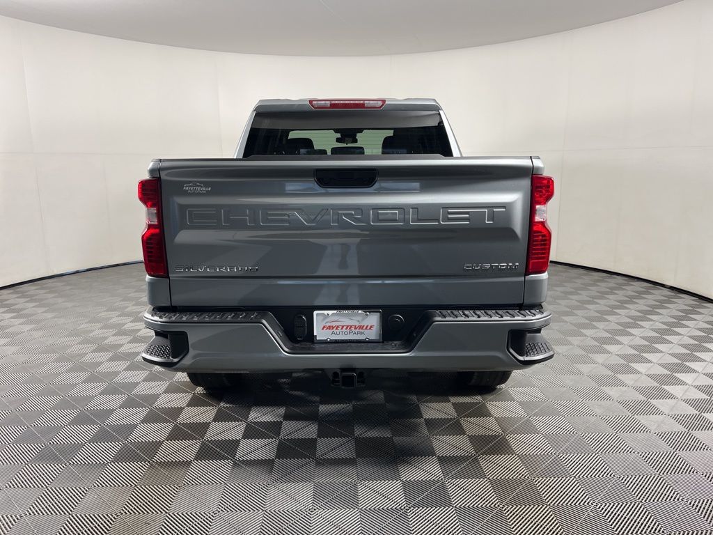 Thumbnail: 2026 Chevrolet Silverado 1500 - 4