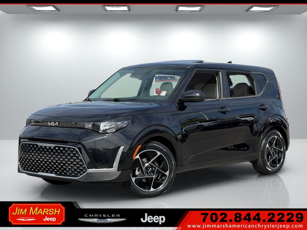 Fusion Black 2023 Kia Soul EX FWD SUV / Crossover Front-Wheel Drive Continuously Variable Transmission