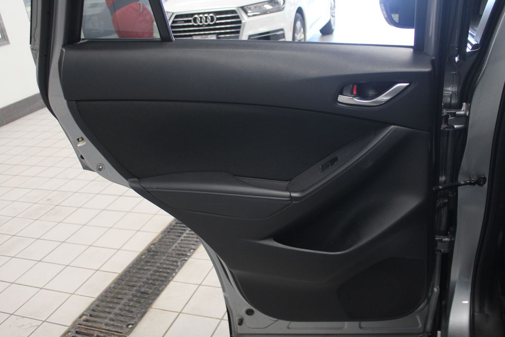 Thumbnail: 2014 Mazda CX-5 - 23