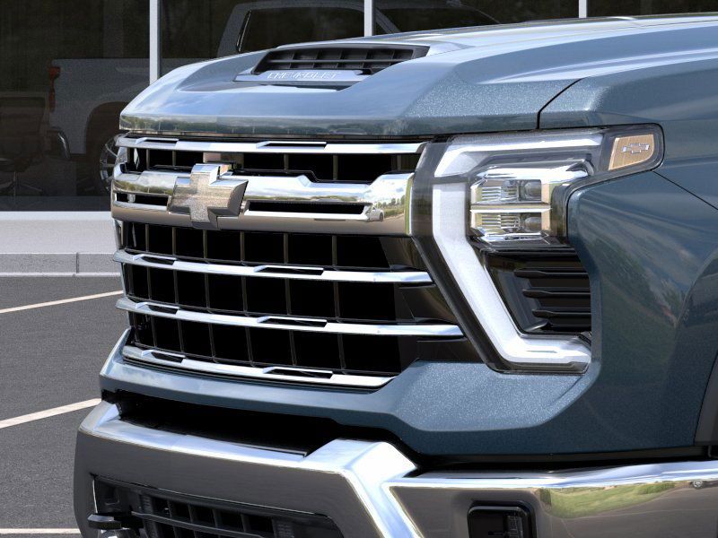 2025 Chevrolet Silverado 2500HD LTZ 13